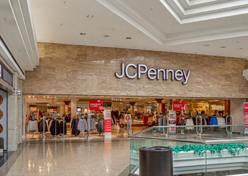 More Photos Of 5043 Tuttle Crossing Blvd, Dublin General Retail For Lease