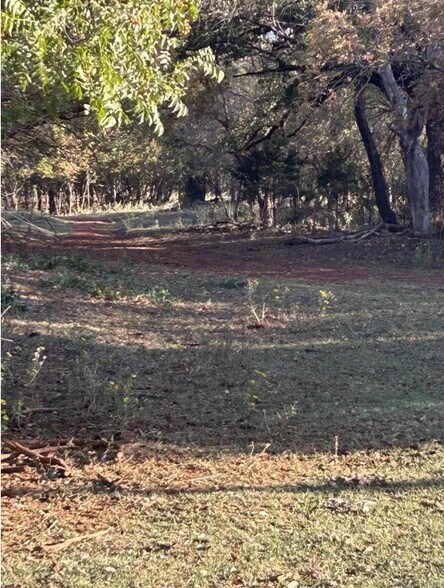 More Photos Of 20463 W 750th Road Rd, Crescent Land For Sale