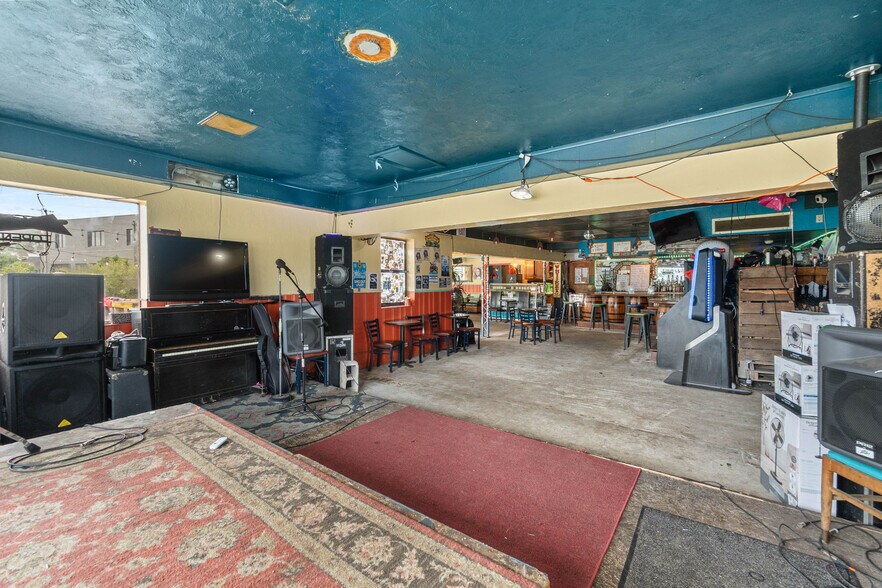 More Photos Of 10 Anastasia Blvd, Saint Augustine Bar For Lease