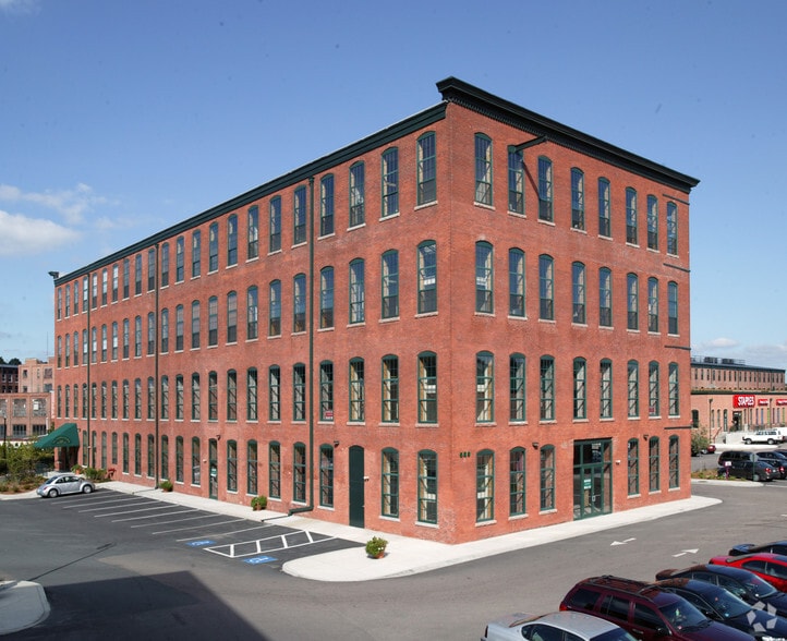 More Photos Of 325 Valley St, Providence Unknown For Lease