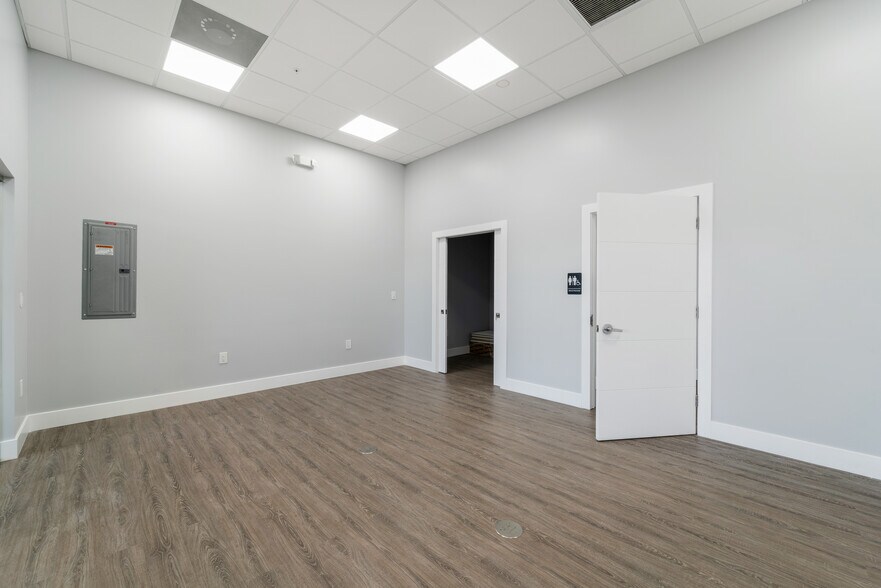 More Photos Of 12750 NW 17th St, Miami Office Residential For Sale