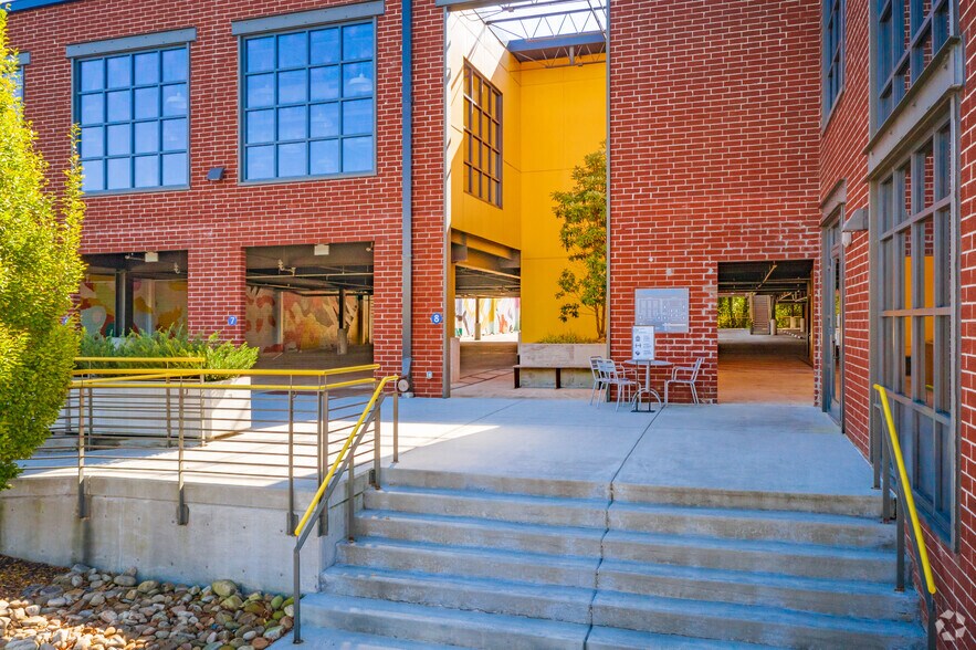 More Photos Of 165 Ottley Dr NE, Atlanta Office For Lease