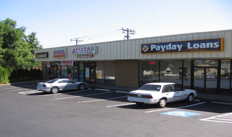 More Photos Of 9450 35th Ave SW, Seattle Storefront For Lease