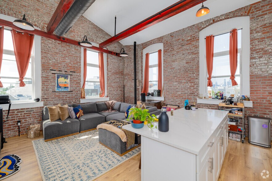 More Photos Of 2045-49 Trenton Ave, Philadelphia Apartments For Sale