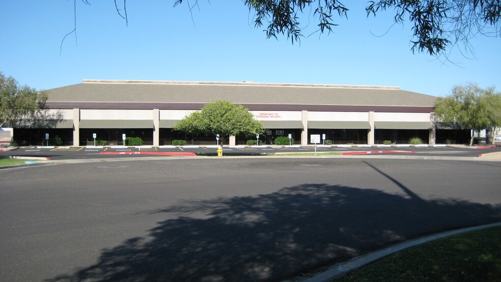 More Photos Of 3161 N 33rd Ave, Phoenix Research And Development For Lease
