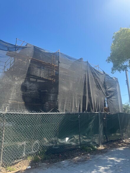 More Photos Of 906 Lakme ave, Wilmington Apartments For Sale