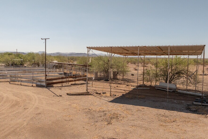 More Photos Of 15775 E US Highway 60, Gold Canyon Land For Sale