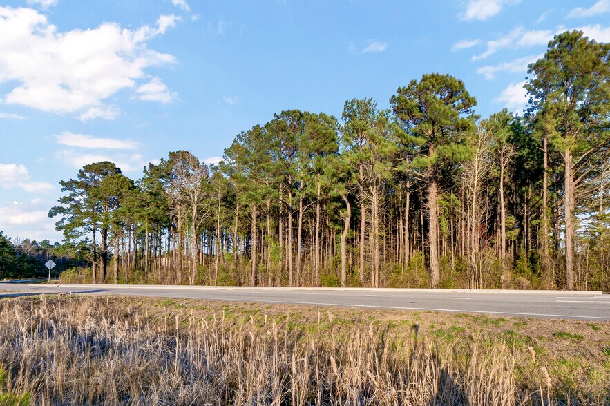 More Photos Of L7 NC Highway 210, Sneads Ferry Land For Sale