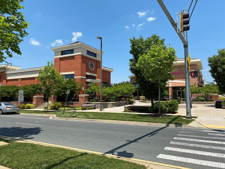 More Photos Of New Cut Rd, Clarksburg Unknown For Lease