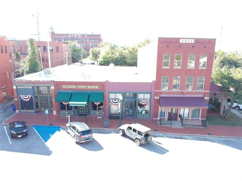 Primary Photo Of 315 W Oklahoma Ave, Guthrie Storefront Retail Residential For Sale