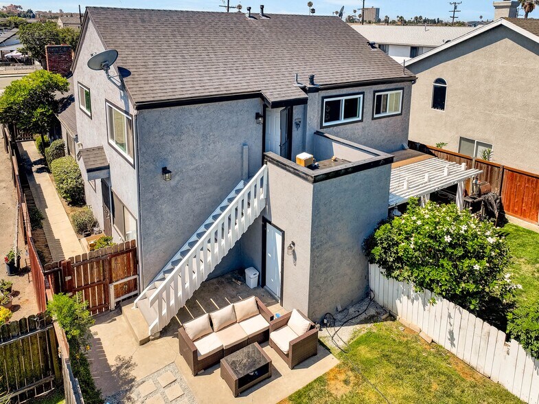 More Photos Of 416 Hamilton St, Costa Mesa Apartments For Sale