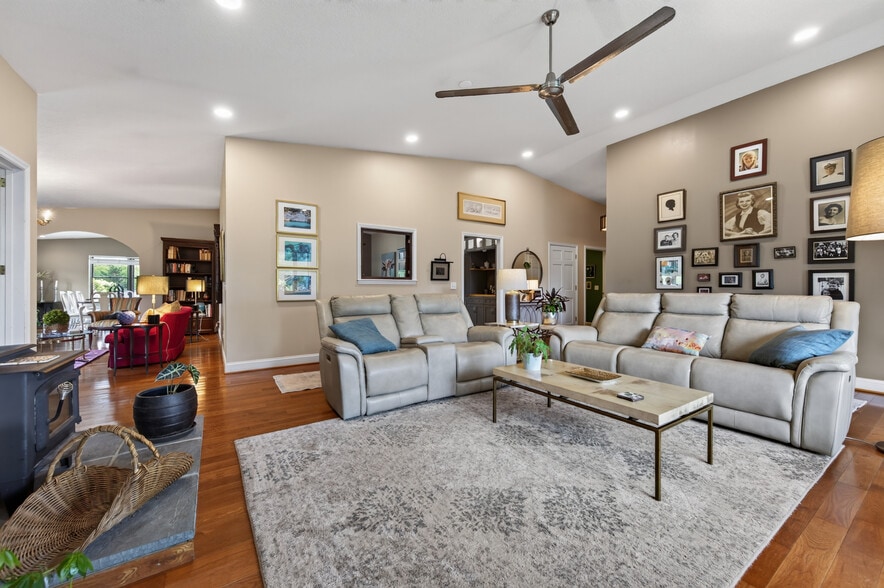 More Photos Of 1661 Turner Spur Rd, Fancy Gap Healthcare For Sale