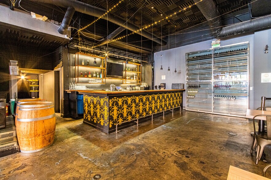 More Photos Of 1865 Post St, San Francisco General Retail For Sale