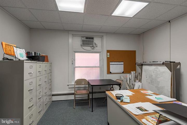 More Photos Of 6040 Main St, East Petersburg Office For Lease