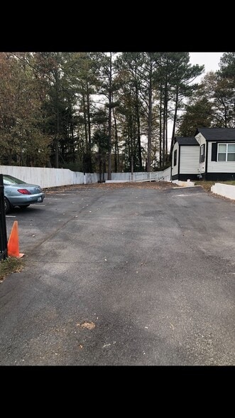 More Photos Of 340 Lockheed Ave SE, Marietta Healthcare For Sale