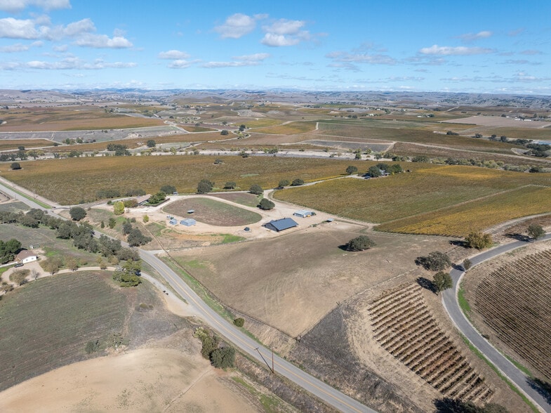 More Photos Of 7790 Airport Rd, Paso Robles Land For Sale