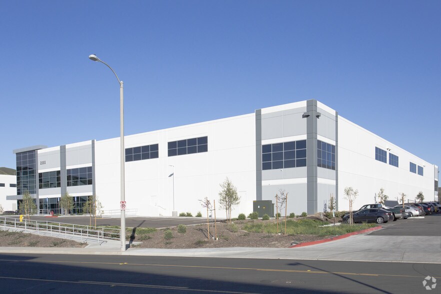 More Photos Of 2455 Conejo Spectrum St, Thousand Oaks Unknown For Lease