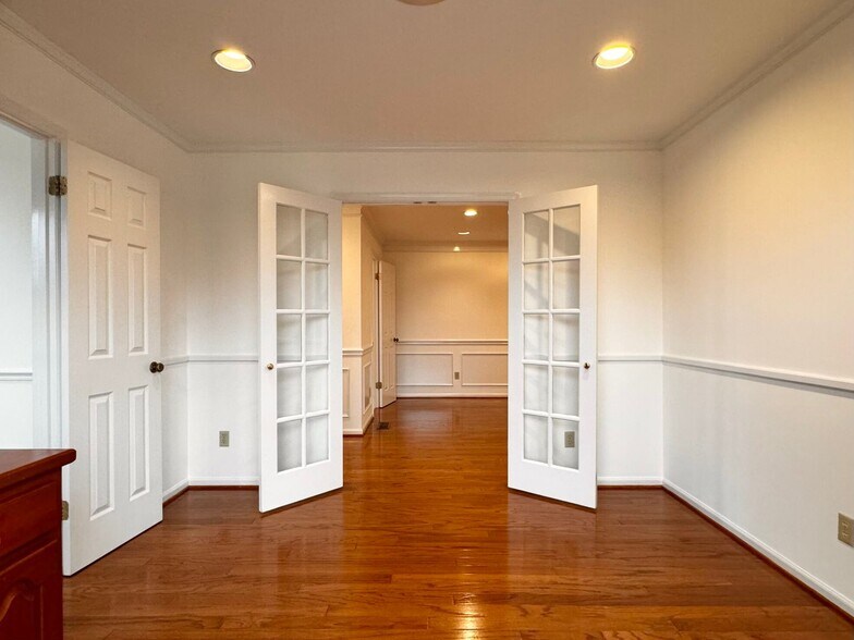 More Photos Of 2820 Hydraulic Rd, Charlottesville Apartments For Lease