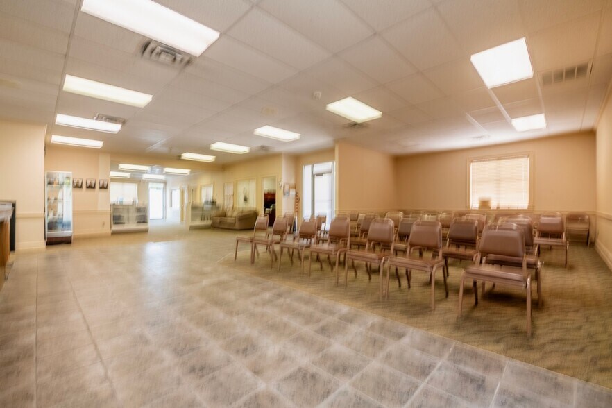 More Photos Of 2020 Mack Smith Rd, Rossville Bank For Sale