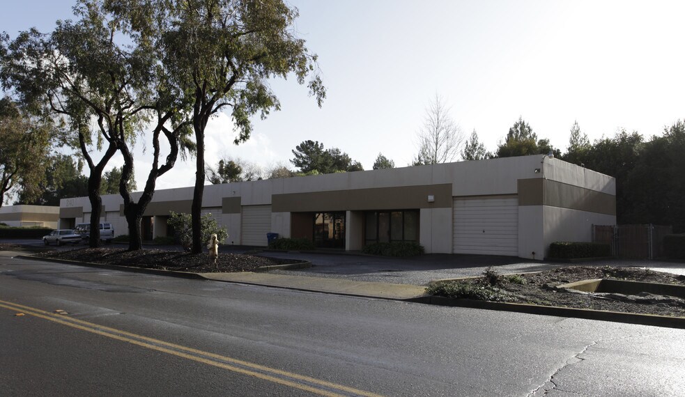 Primary Photo Of 3140 Park Rd, Benicia Warehouse For Lease