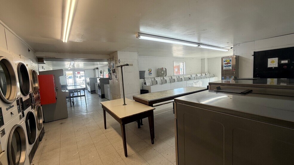 More Photos Of 1251 Switzler Ave, Umatilla General Retail For Sale