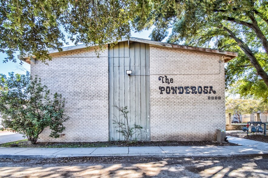 More Photos Of 2222 Vance Jackson Rd, San Antonio Apartments For Sale