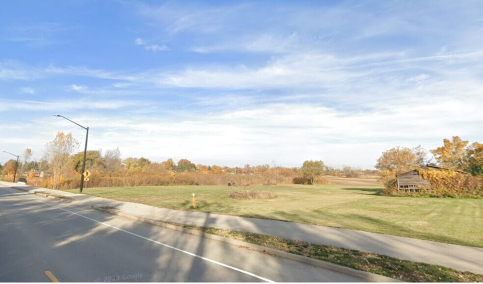 More Photos Of 3120 N Casaloma Dr, Appleton Land For Sale