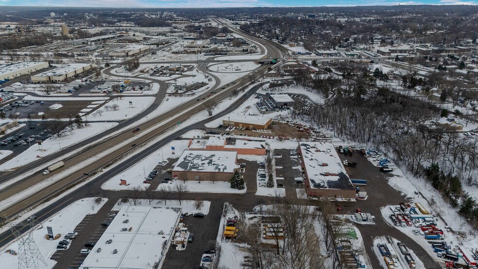 More Photos Of 2401 Highway 13 W, Burnsville Warehouse For Sale