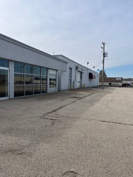 More Photos Of 121 Huff St, Winona Auto Dealership For Sale