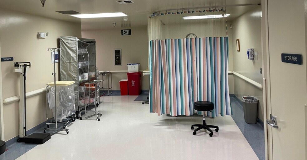 More Photos Of 400 E Orangeburg Ave, Modesto Medical For Sale