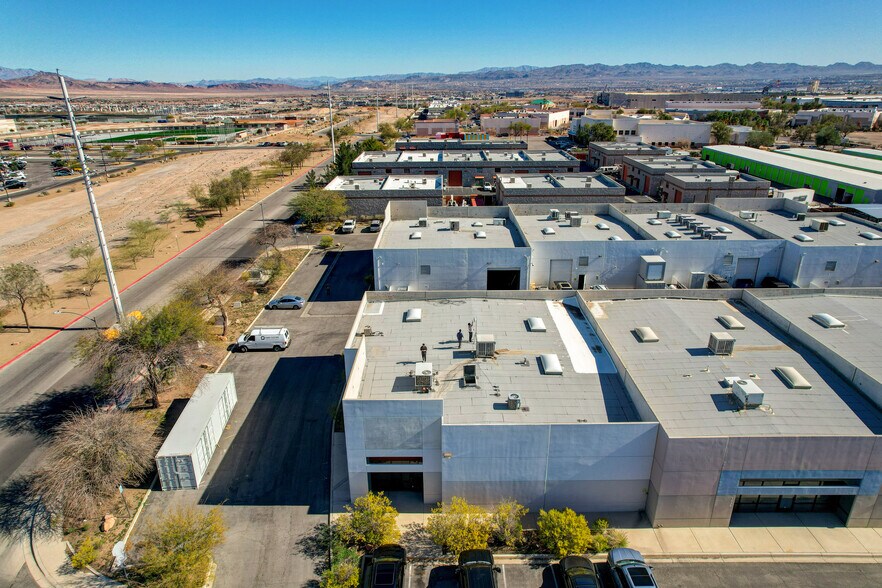More Photos Of 1997 Whitney Mesa Dr, Henderson Warehouse For Lease