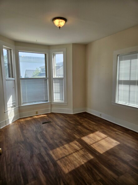 More Photos Of 18 Fifth St, Dover Office Residential For Sale