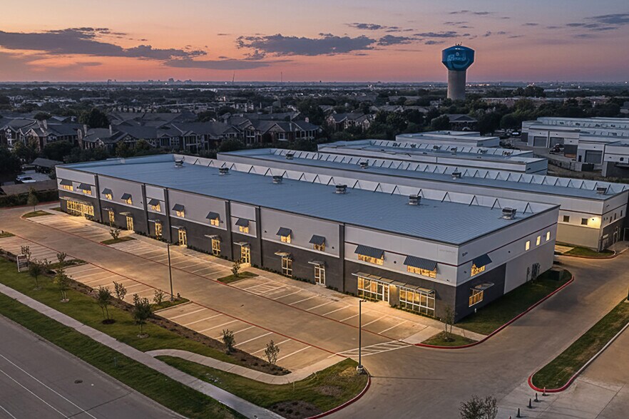 More Photos Of 2313 Tarpley Rd, Carrollton Showroom For Sale