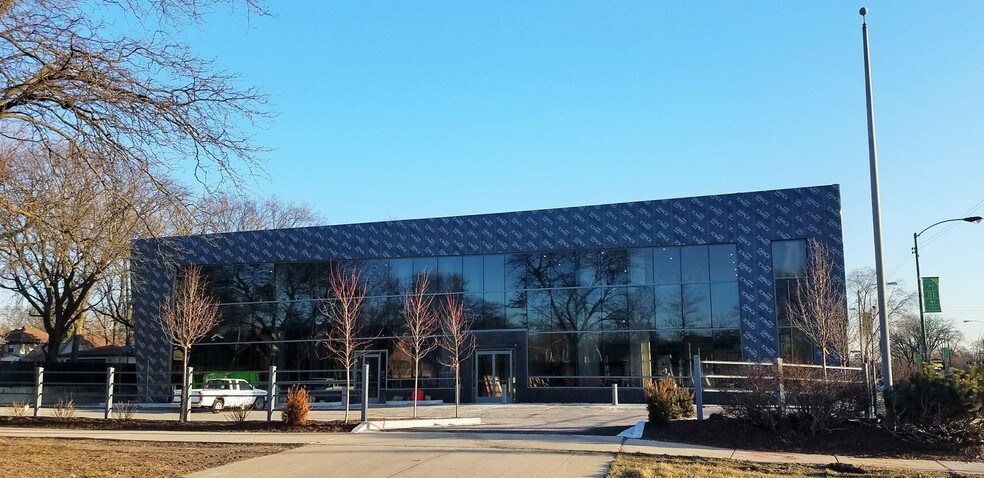 More Photos Of 10801 S Western Ave, Chicago Medical For Lease