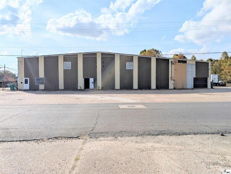 Primary Photo Of 830 Carter St, Winnsboro Industrial For Sale