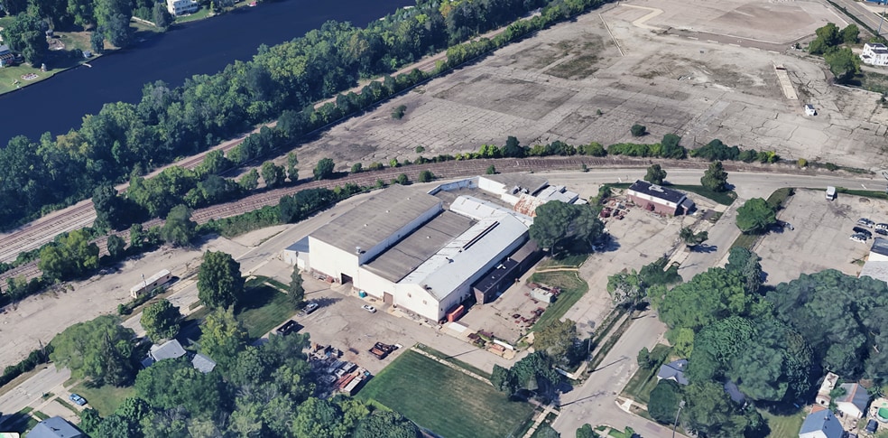 More Photos Of 2200 Olds Ave, Lansing Warehouse For Sale