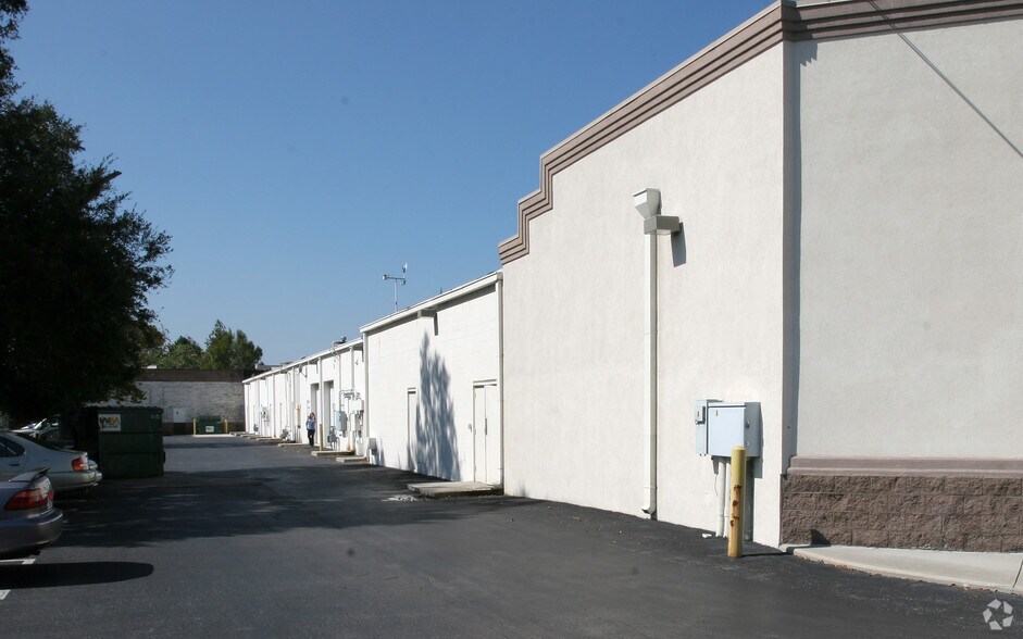 More Photos Of 4510-4514 Oleander Dr, Wilmington Freestanding For Lease