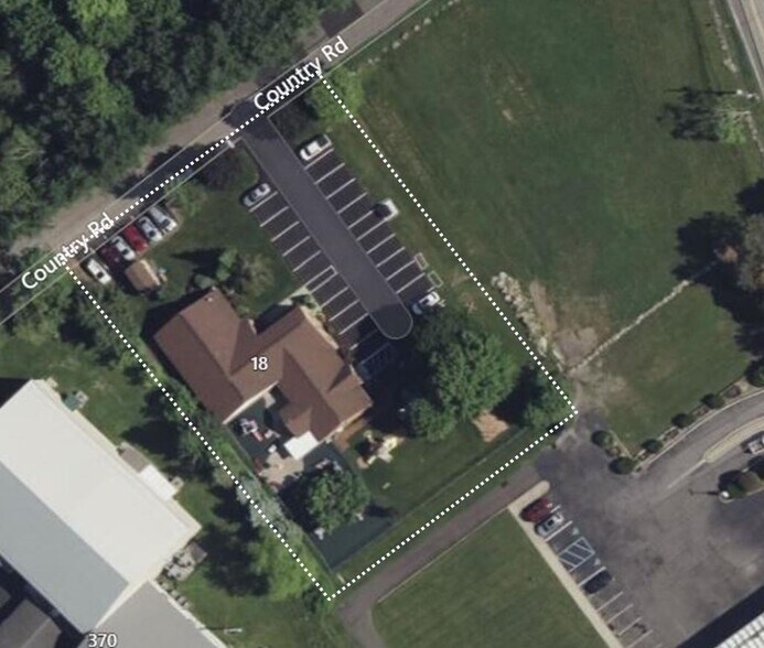 More Photos Of 18 Country Rd, Shavertown Medical For Sale