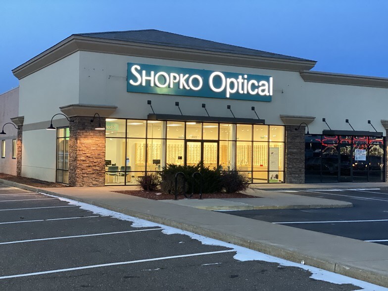 More Photos Of 3038 Commercial Blvd, Chippewa Falls Storefront Retail Office For Lease