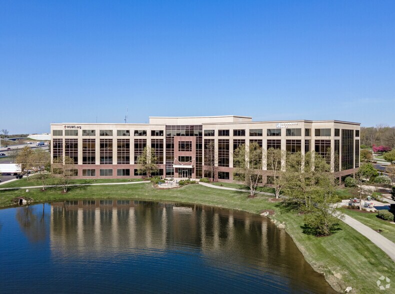 More Photos Of 301 Pennsylvania Pky, Indianapolis Office For Lease
