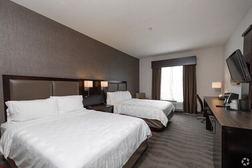 More Photos Of 4606 Westway Park Blvd, Houston Hotel For Sale