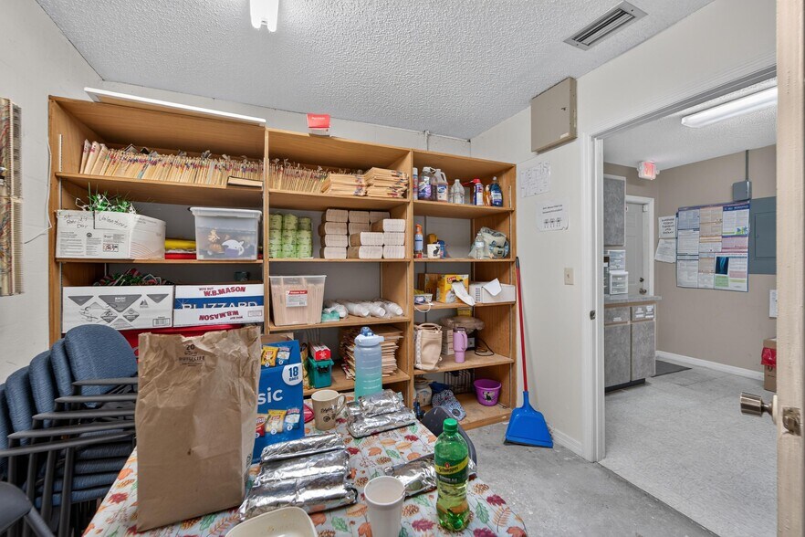 More Photos Of 1205 W Baker St, Plant City Medical For Sale
