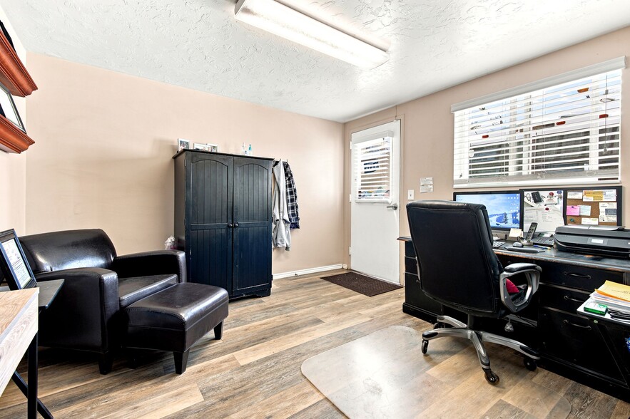 More Photos Of 357 S 640 W, Pleasant Grove Warehouse For Sale