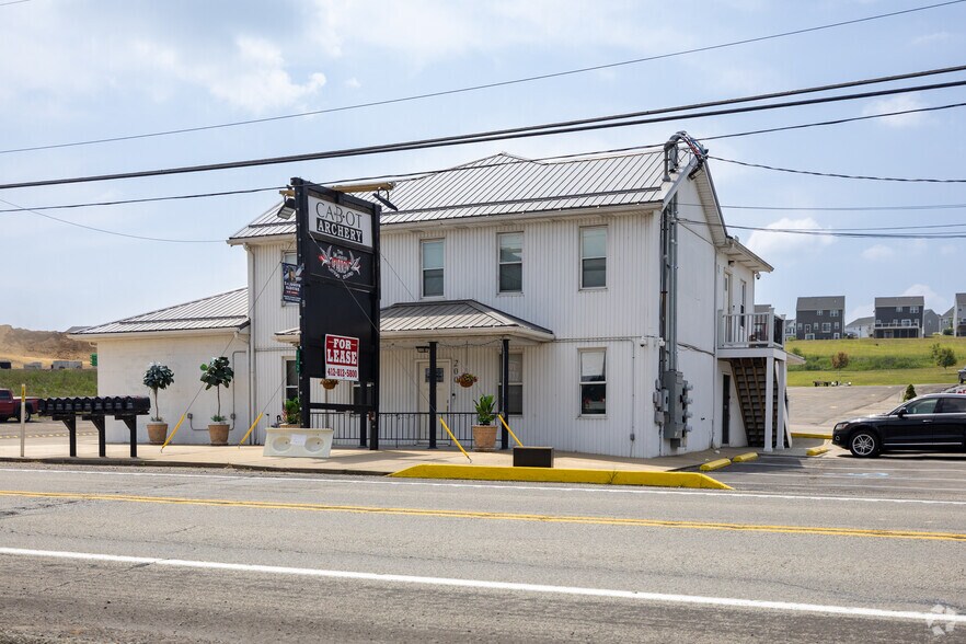 Primary Photo Of 110 S Pike Rd, Sarver Freestanding For Lease