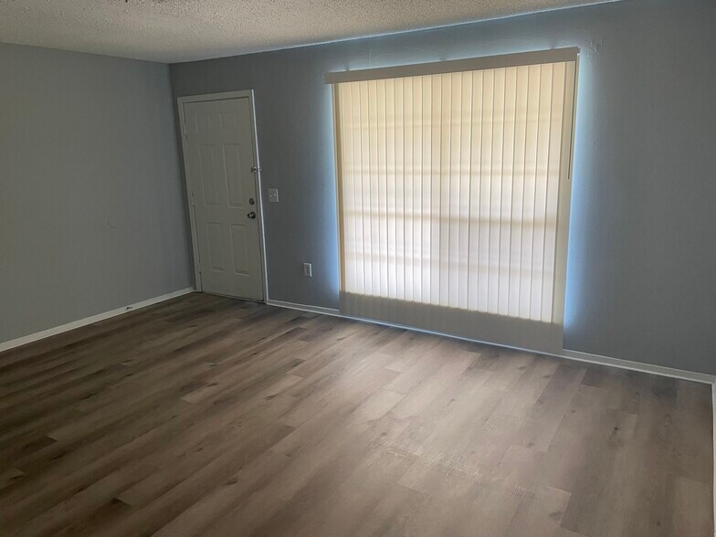 More Photos Of 2750 N Siwell Rd, Jackson Multifamily For Sale