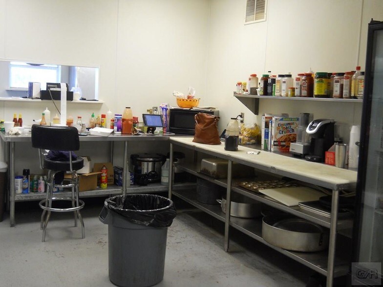 More Photos Of 3102-3114 Market St, Galveston Freestanding For Sale