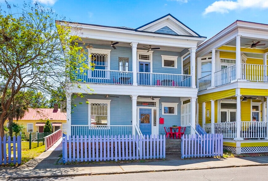 Primary Photo Of 11 E 41st St, Savannah Storefront Retail Residential For Sale