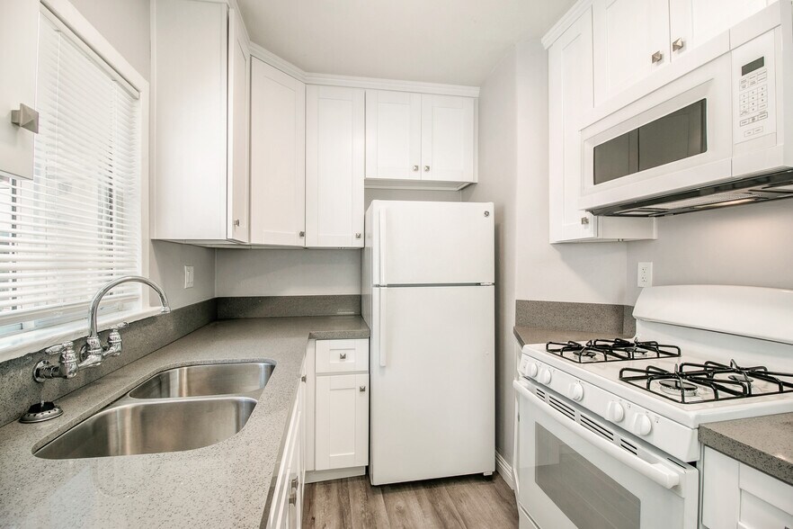 More Photos Of 3970-3974 Florida St, San Diego Apartments For Sale