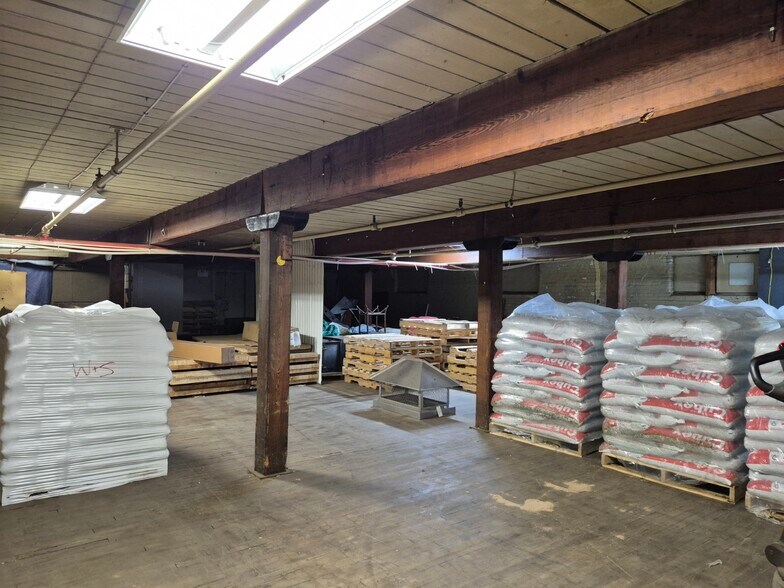More Photos Of 19 S Walnut St, Wauregan General Retail For Sale
