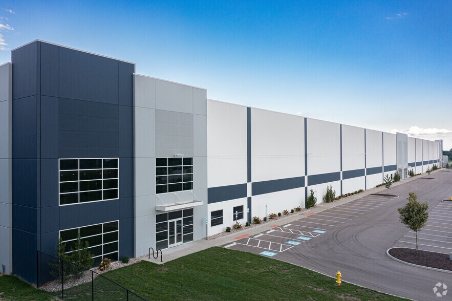 More Photos Of 301 Richard Knock Hwy, Walton Unknown For Lease